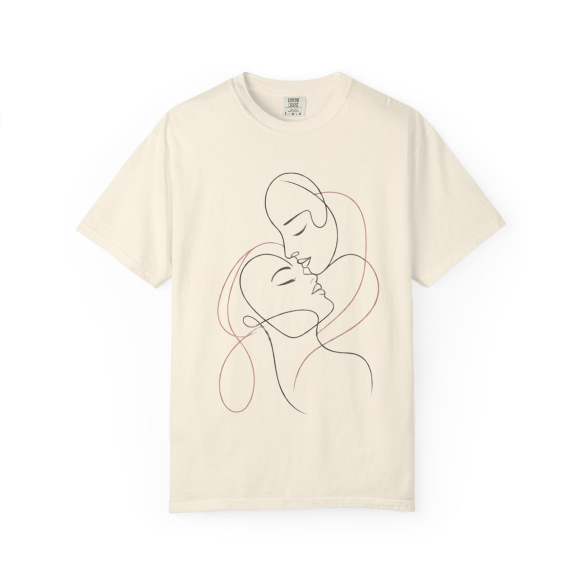 Kissing Line Art Tee — Minimal Couple Graphic T-Shirt