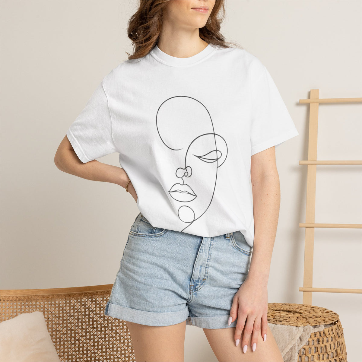 Minimal One-Line Face T-Shirt — Abstract Line Art Tee