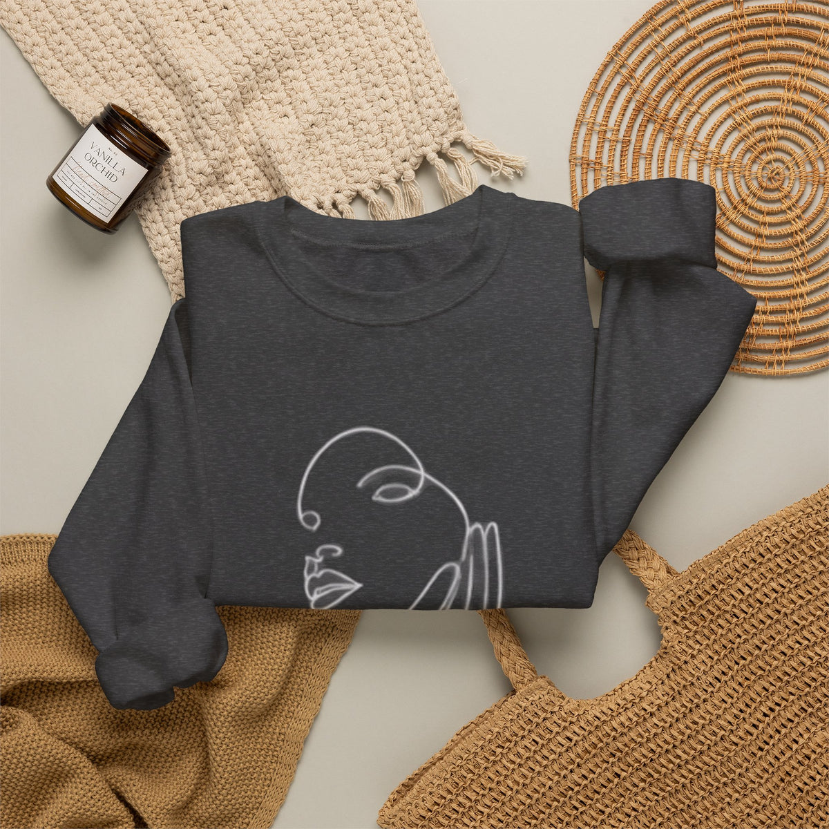 Minimal Line Art Face Sweatshirt — Chic Abstract Crewneck