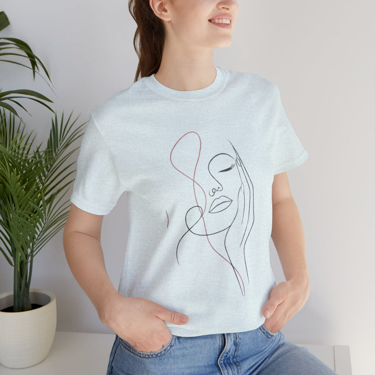 Minimal Line Art Face T‑Shirt — Elegant Abstract Portrait Tee