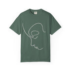 Minimal Line Art Face T-Shirt — Abstract Single-Line Portrait Tee