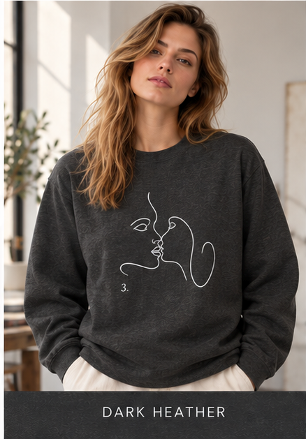 Minimal Line Art Kiss Crewneck Sweatshirt
