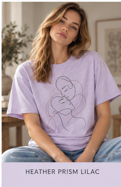 T-Shirt — Minimal Line Art Kissing Couple Tee