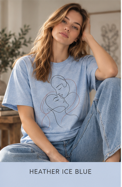 T-Shirt — Minimal Line Art Kissing Couple Tee