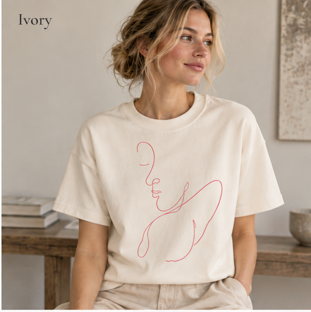 Minimal Line Art Face T-Shirt — Feminine Contour Graphic Tee