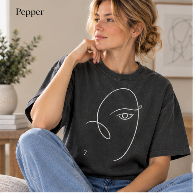 T-Shirt — Minimal Line Art Face Tee