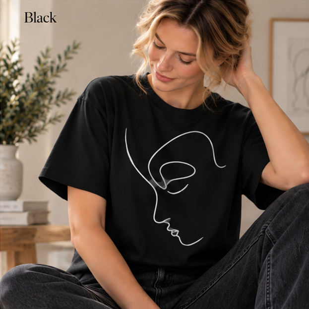 Minimal Line Art Face T-Shirt — Abstract Single-Line Portrait Tee