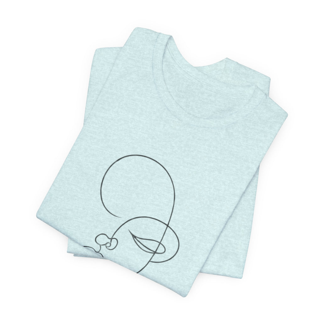 Minimal Line Art Face T-Shirt — One-Line Abstract Portrait Tee