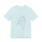 Minimal Line Art Face T‑Shirt — Elegant Abstract Portrait Tee