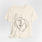 Minimal One-Line Face T-Shirt – Abstract Continuous Line Art Tee