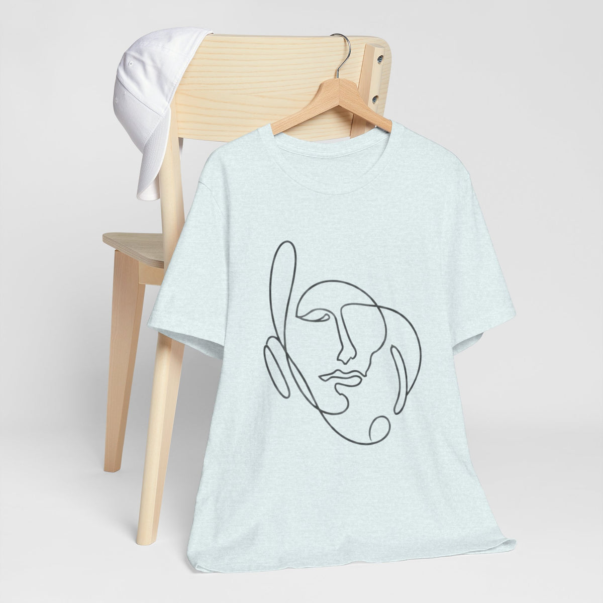 Minimal One-Line Face T-Shirt – Abstract Continuous Line Art Tee