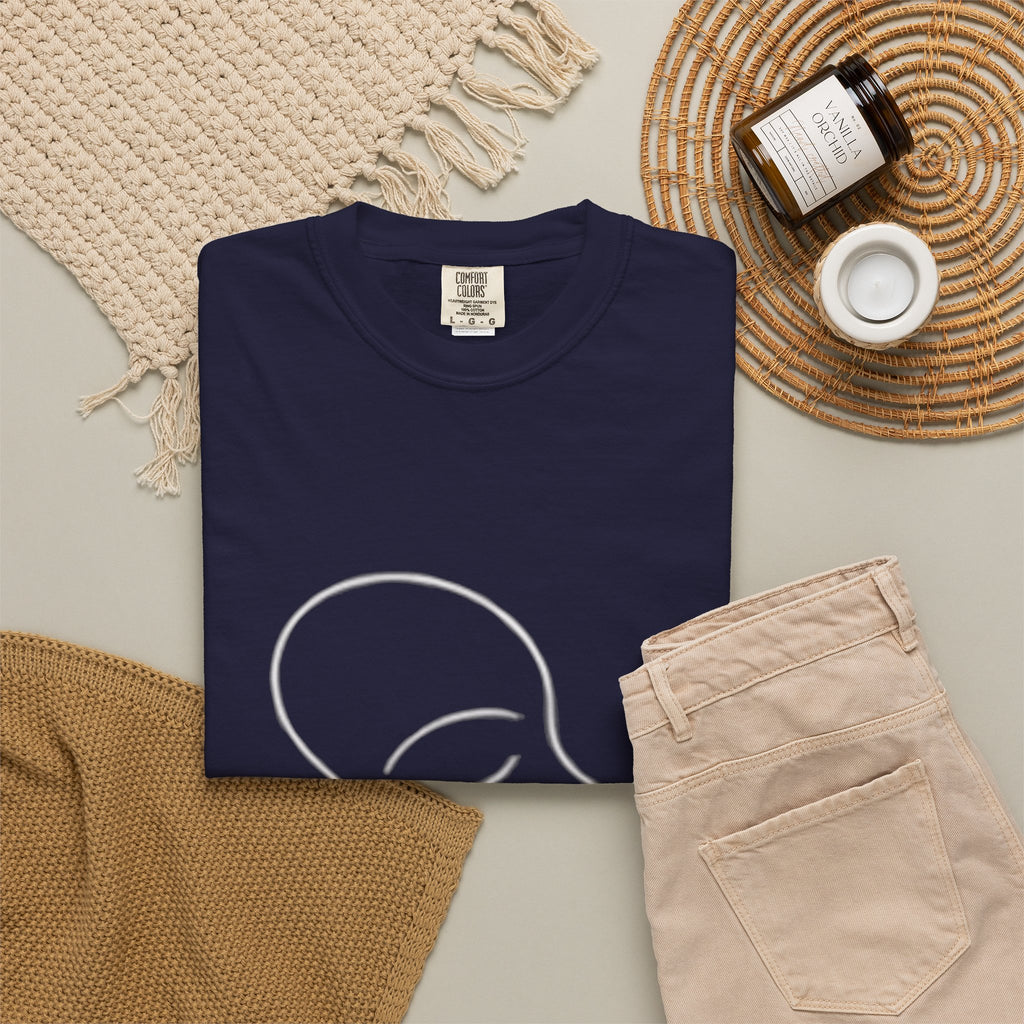 Minimal Line Art Face T-Shirt — Modern Abstract Graphic Tee