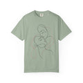 Kissing Line Art Tee — Minimal Couple Graphic T-Shirt