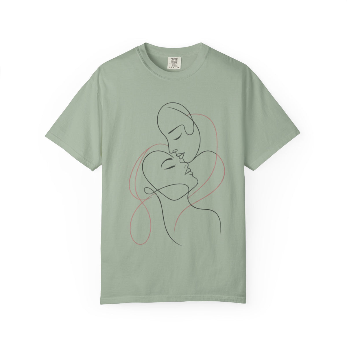 Kissing Line Art Tee — Minimal Couple Graphic T-Shirt